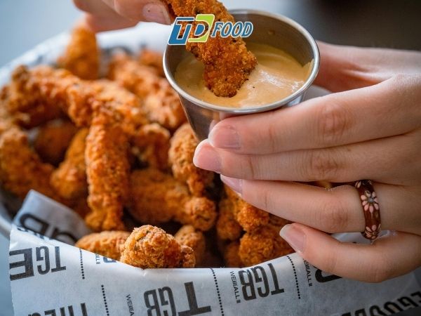 Nước sốt bơ tỏi ngọt nhẹ, thơm nồng